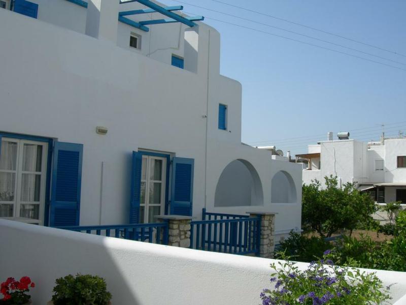 Aegeon Pension Paros Island Екстер'єр фото