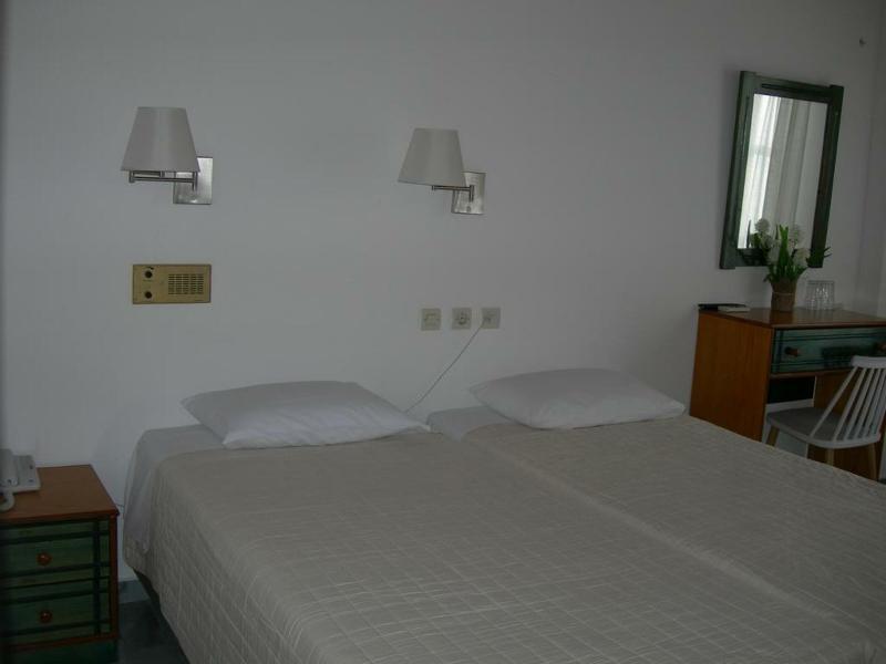 Aegeon Pension Paros Island Екстер'єр фото